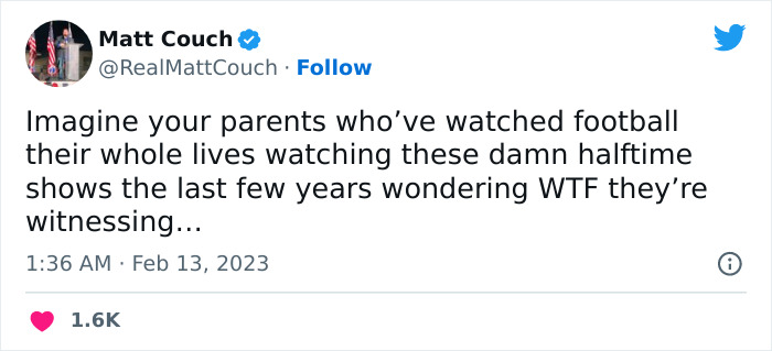 Tweet reacting humorously to Rihanna's Super Bowl 2023 halftime show performance.