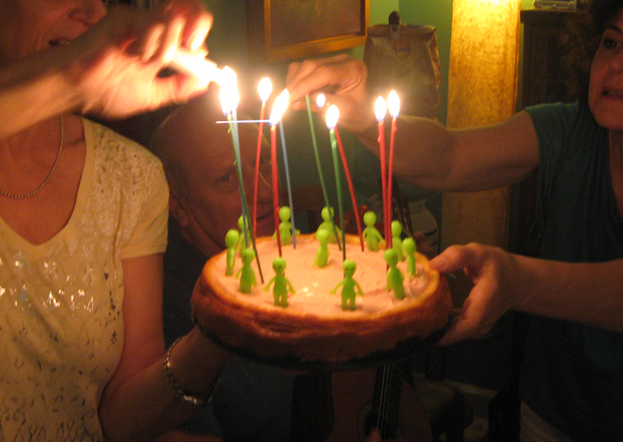 Man Who Proposed To This 23 Y.O. Woman Passes Away, So She&rsquo;s Grieving But Dad Thinks She&rsquo;s Being A Brat For Crying At Her Birthday