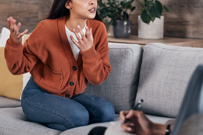 After Suggesting To Use A Temporary Ramp So Her House Can Be Accessible For A Wedding, Woman Exposes The Insulting Bride-To-Be And The Wedding Is Called Off After Suggesting To Use A Temporary Ramp So Her House Can Be Accessible For A Wedding, Woman Exposes The Insulting Bride-To-Be And The Wedding Is Called Off