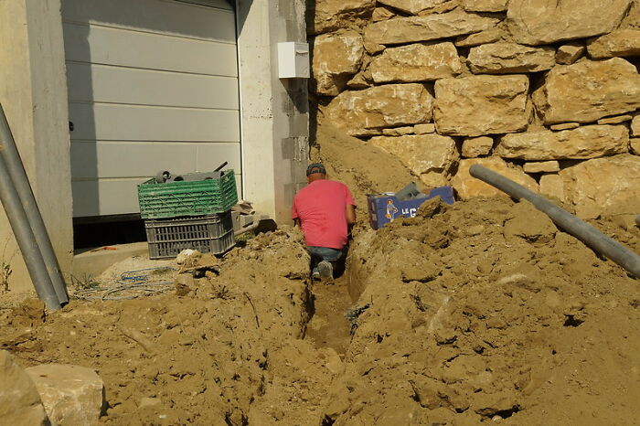 Users Of This Online Group Were Honest About 30 Things That They Learnt From Having To Work For Someone