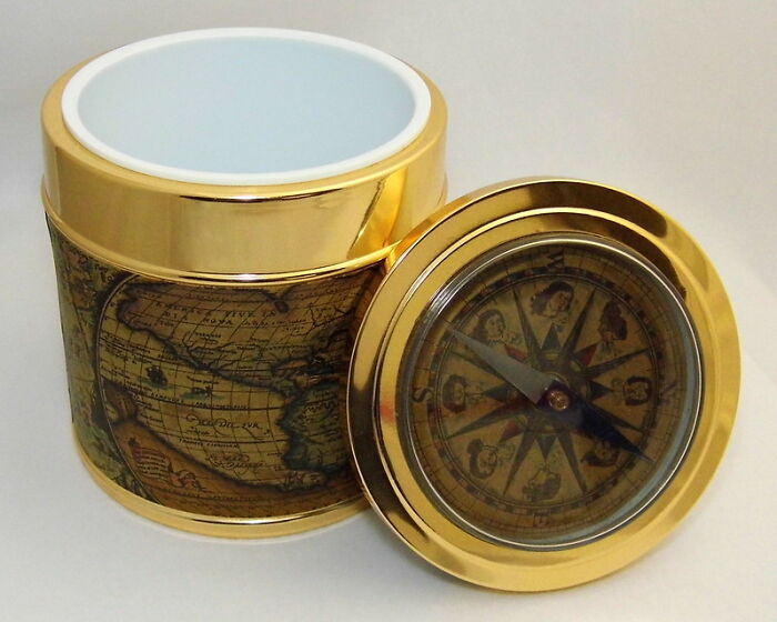 28 Things People Keep At Home But Avoid Talking About Because They Are So Controversial, As Shared Online