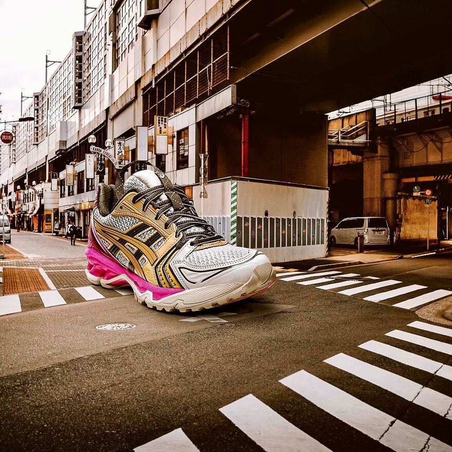 Meet The Surreal World Of Giant Sneakers By Costa Rican Artist Carlos Jiménez Varela (81 Pics)