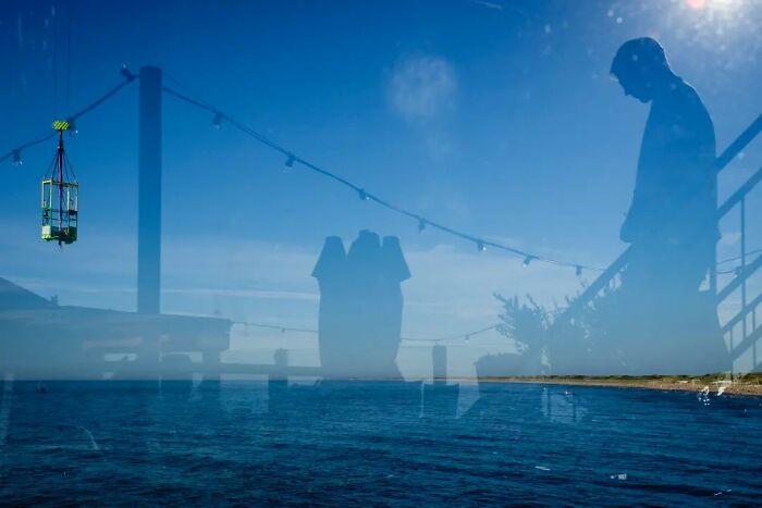 This Belgian Photographer Captures Funny And Extraordinary Scenes Of Everyday Life (30 New Pics)