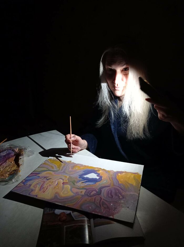 I Paint My Art In The Dark Amid Difficult Times In Ukraine I Paint My Art In The Dark Amid Difficult Times In Ukraine