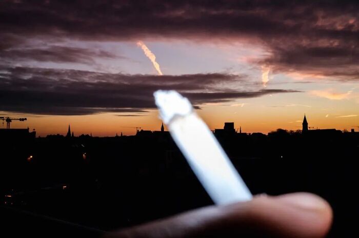 This Belgian Photographer Captures Funny And Extraordinary Scenes Of Everyday Life (30 New Pics)