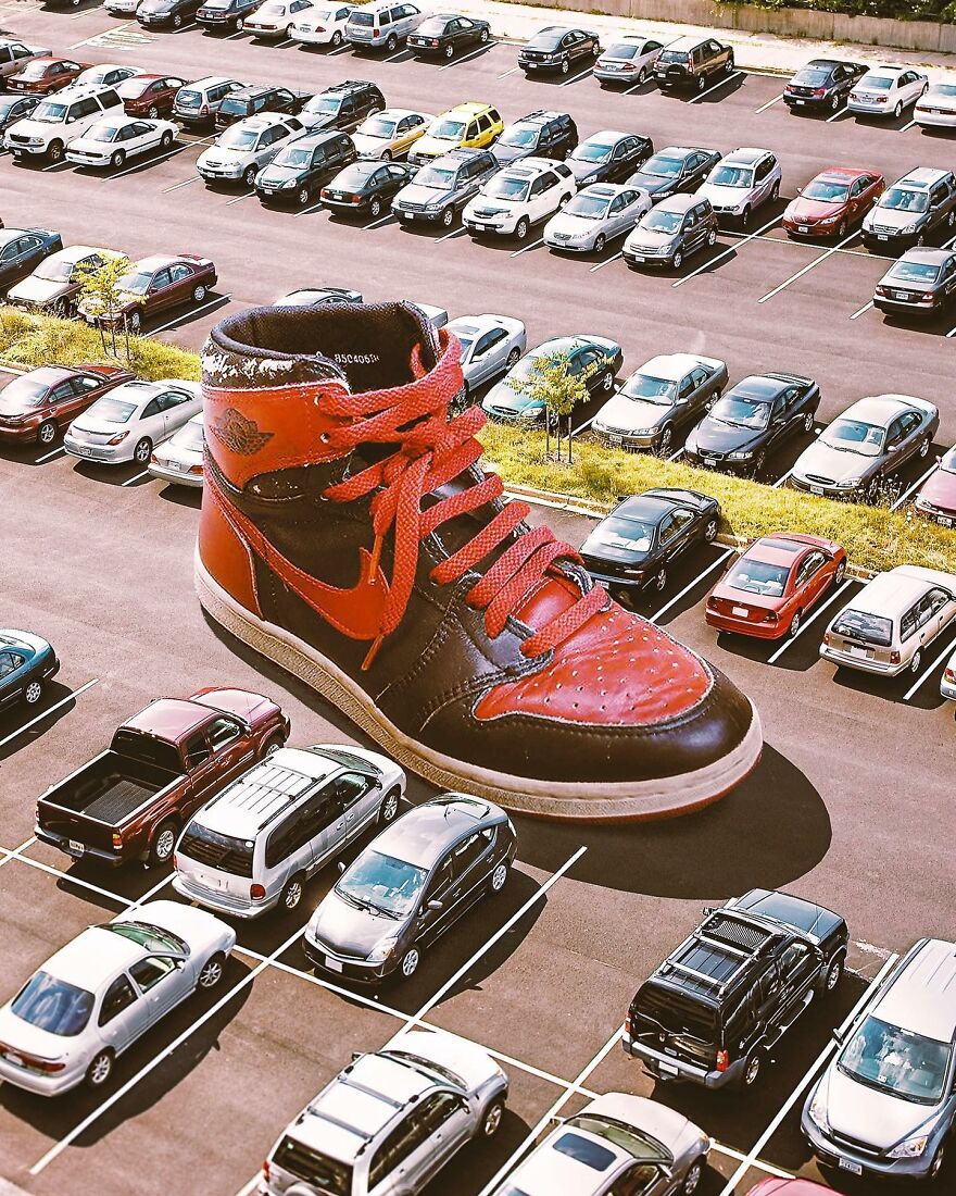 Meet The Surreal World Of Giant Sneakers By Costa Rican Artist Carlos Jiménez Varela (81 Pics)
