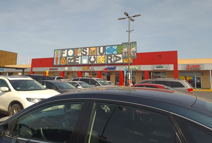 Saw This At My Local Heb. It's Supposed To Say "Frescura" (Freshness)