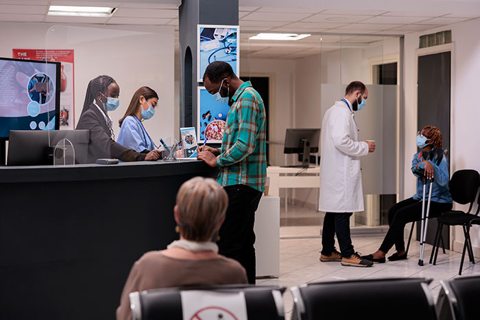 DoorDash Driver Gets Thrown Under The Bus By An Entitled Customer Who Said She Never Got Her Food, Proves She's Lying And Gets Her Arrested