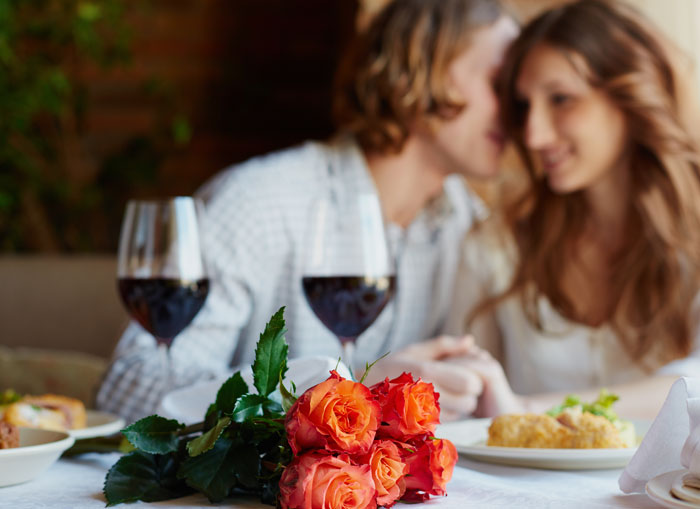 Boyfriend Showers His GF With Flowers And Presents On Valentine's Day, This Enrages Her Sisters' Husbands