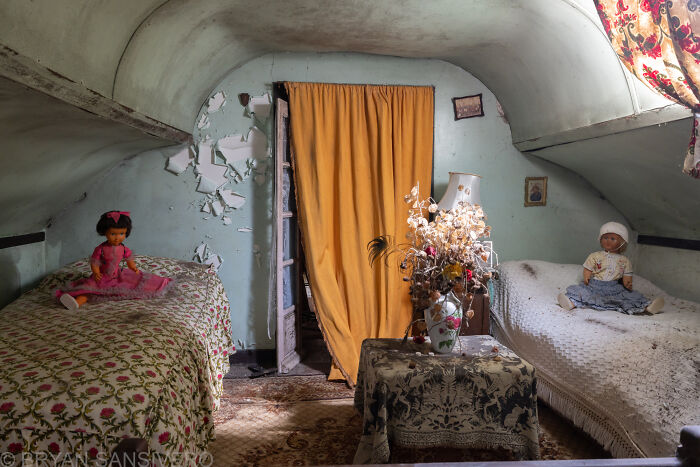 I Discovered An Abandoned House In France Filled With 'Demonic' Dolls (18 Pics) I Discovered An Abandoned House In France Filled With 'Demonic' Dolls (18 Pics)