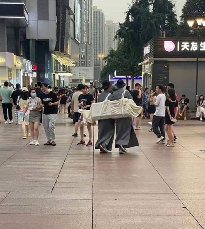 Memes-With-No-Context