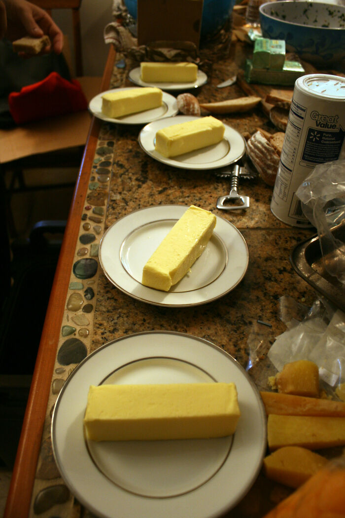 25 Terribles historias de convivencia gracias a compañeros de piso "monstruosos"