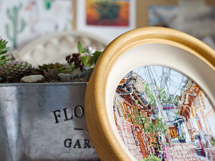 I Cross Stitched Seoul, Bukchon Street (7 Pics)