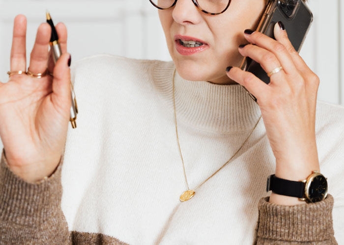 This Online Thread Is Dedicated To Shaming Parents That Cross The Line With Their 'Helicopter Parenting' Behavior (30 Answers)