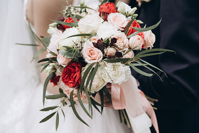 Bride-To-Be Left Is Speechless After Cousin Sends Through A List Of Wedding Demands Before She’s Even Been Officially Invited Bride-To-Be Left Is Speechless After Cousin Sends Through A List Of Wedding Demands Before She’s Even Been Officially Invited