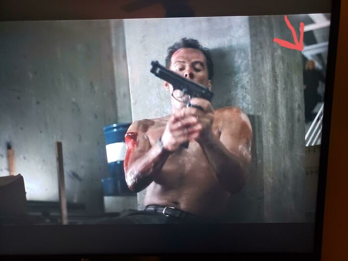 After Mcclane Hangs Karl You Can See Karl Standing In Background