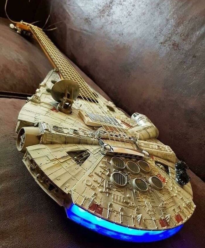 Millennium Falcon Les Paul