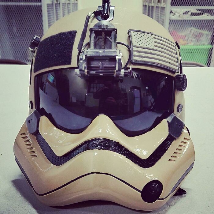 This Flight Helmet