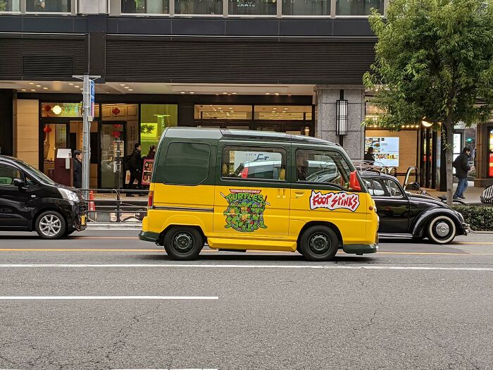 Teenage Mutant Ninja Turtles: Subaru Samba In Osaka Japan