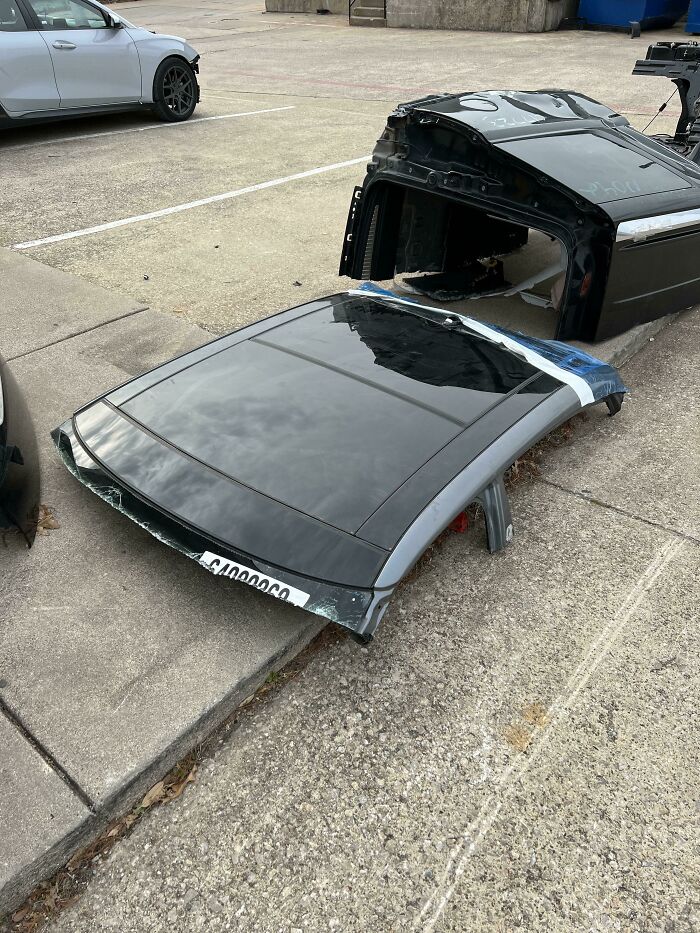 Ordered Lkq Glass Panels For The Roof. Instead Of Removing The Panels And Shipping Them They Just Cut The Whole Roof Off And Sent It