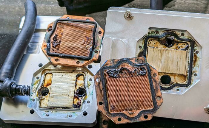 Dear Oems, Stop Trying To Water Cool Things As You Suck At It. $3000 Zotac Magnus' Failed Cooling System Teardown