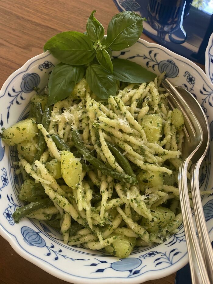 Trofie Al Pesto (Italy)