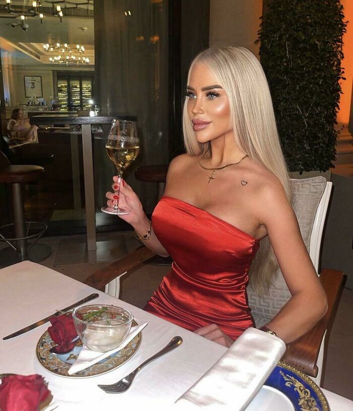 I Didn’t Realise Androids Needed To Eat And Drink