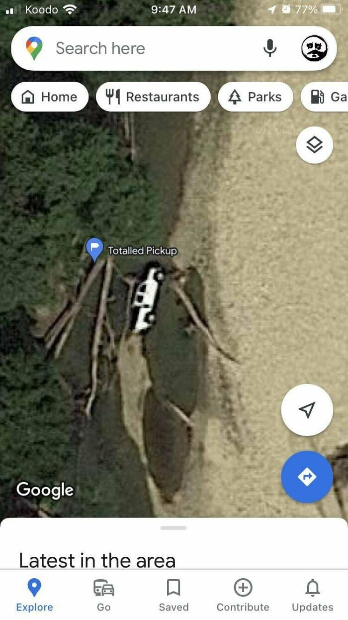 Pick-Up In Creek. (38.7283390, -91.3021620)