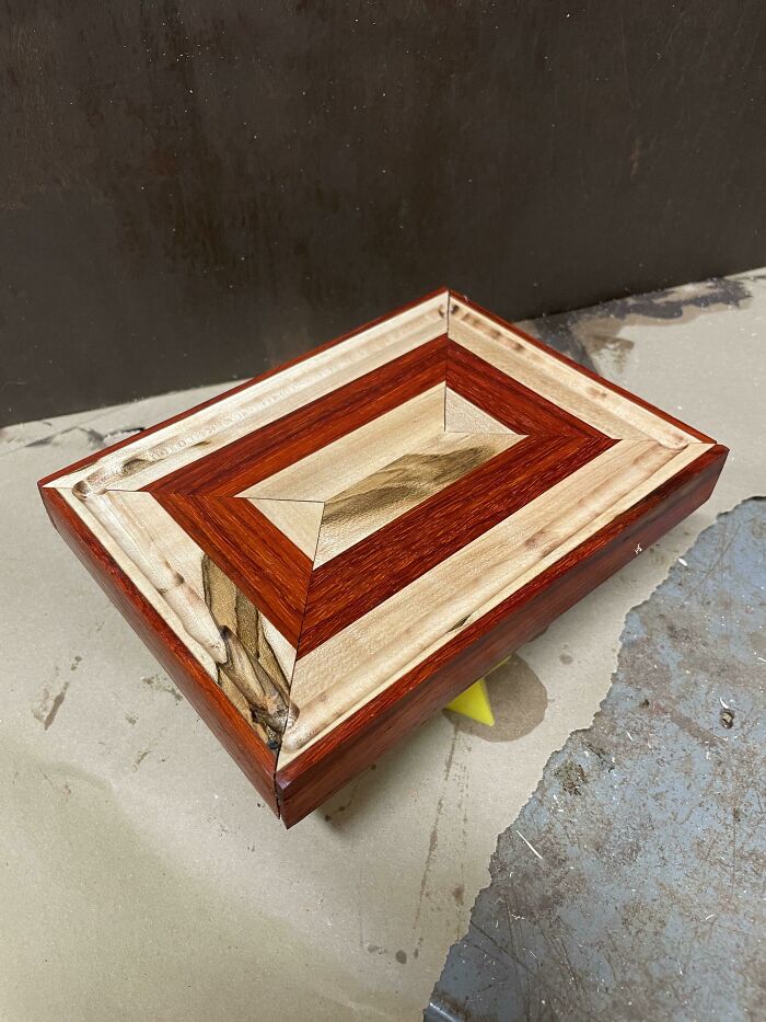 I’m Officially A Woodworker. I Made A Cutting Board Out Of Scraps