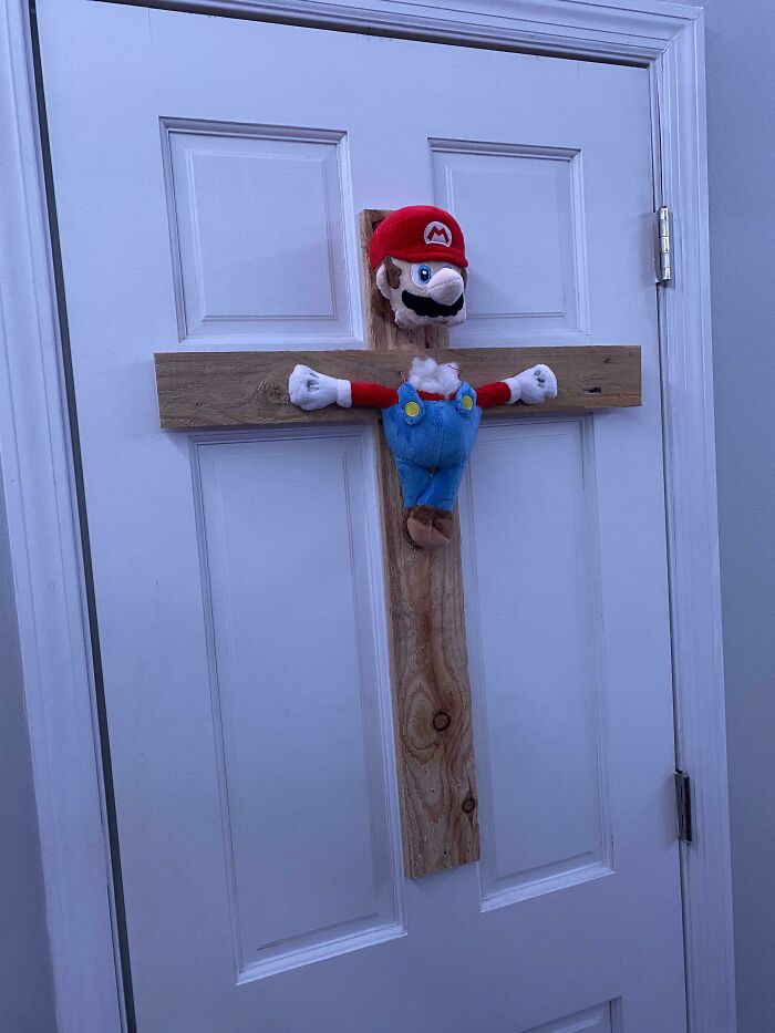 My Buddy’s House Has Some Interesting Decorations