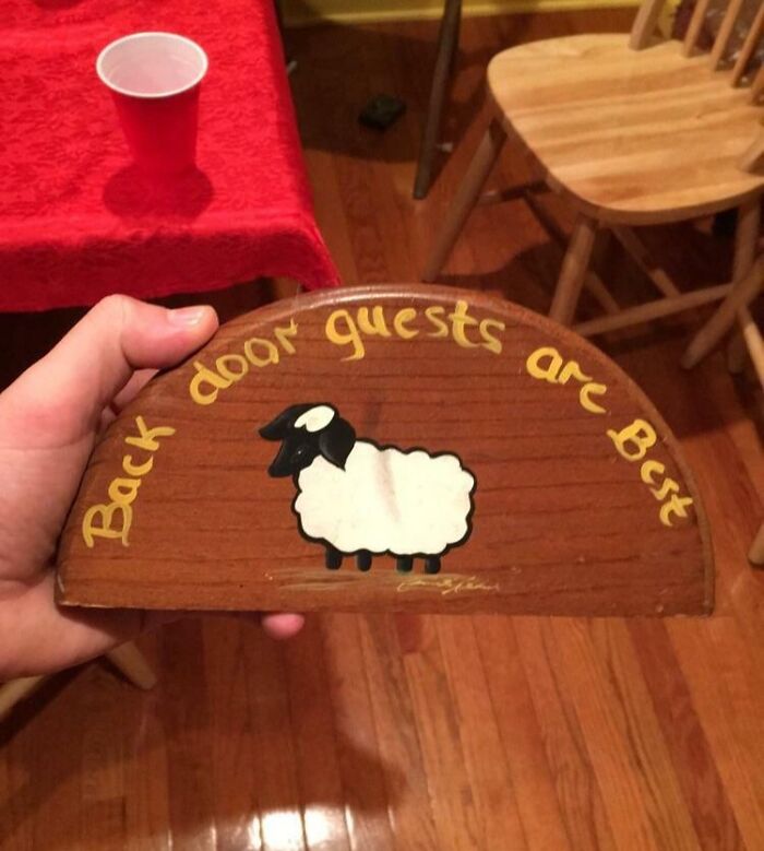 Confusing Wall Decor At My Mom's House