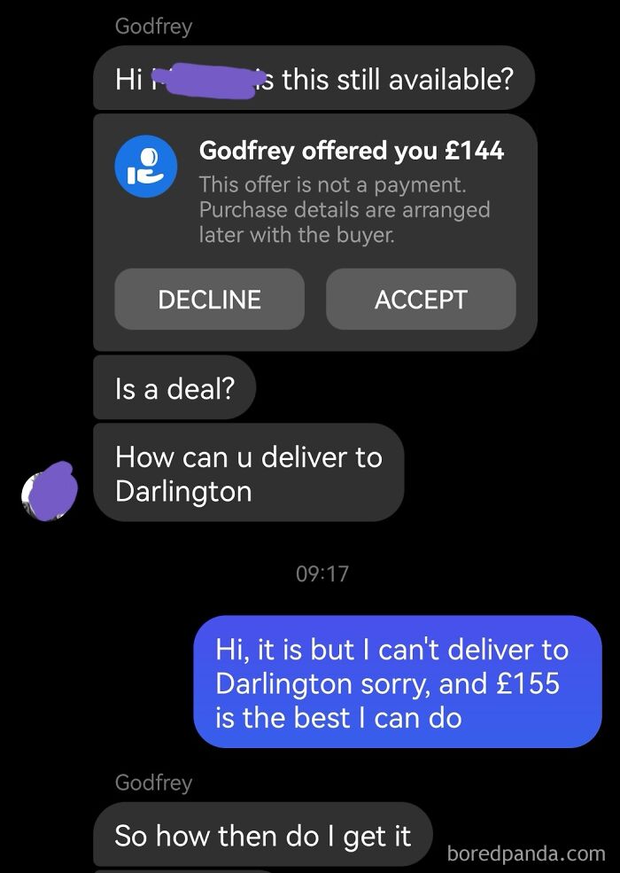 Chat conversation showing a potential buyer offering a lower price and asking about delivery, illustrating selling online challenges.