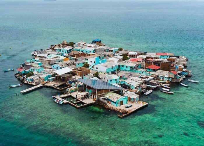 Santa Cruz Del Islote — Colombia