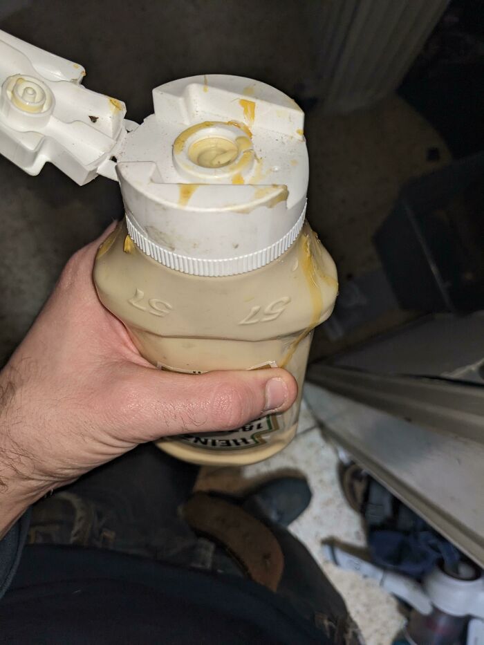 Heinz Wood Glue Applicator, Squeezes Precisely And Predictively Every Time For Years Now