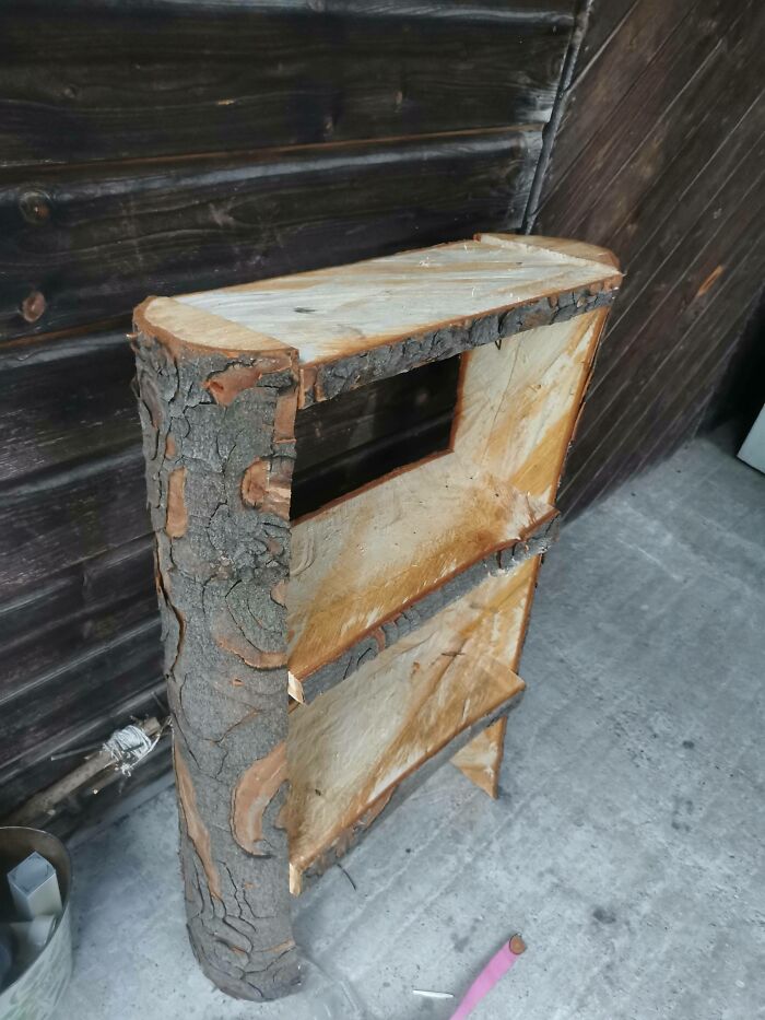 8 Cuts + 12 Screws. Does The Job Though!