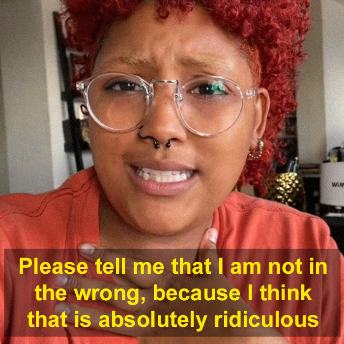"You Can't Just Stay An Extra 10 Minutes?": Employee Refuses To Stay Longer To Wait For Late Coworker, Drama Ensues