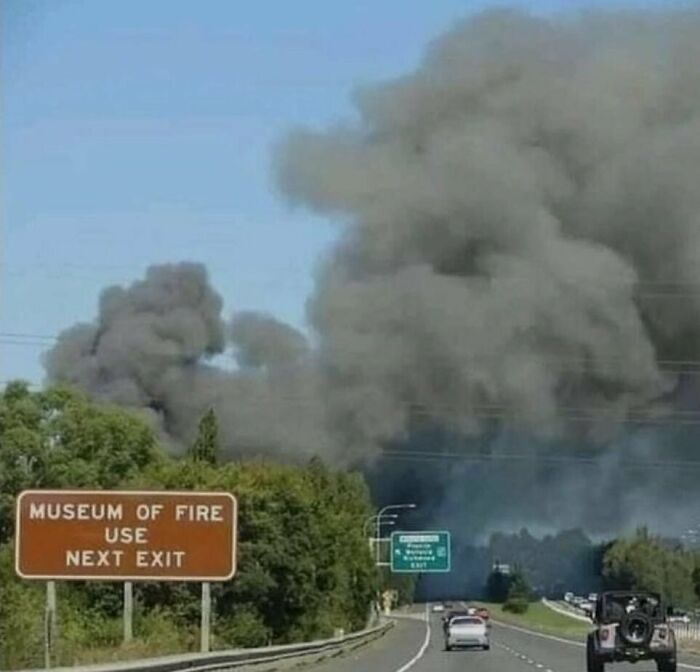 Nonsense-Pics-Realmemephone