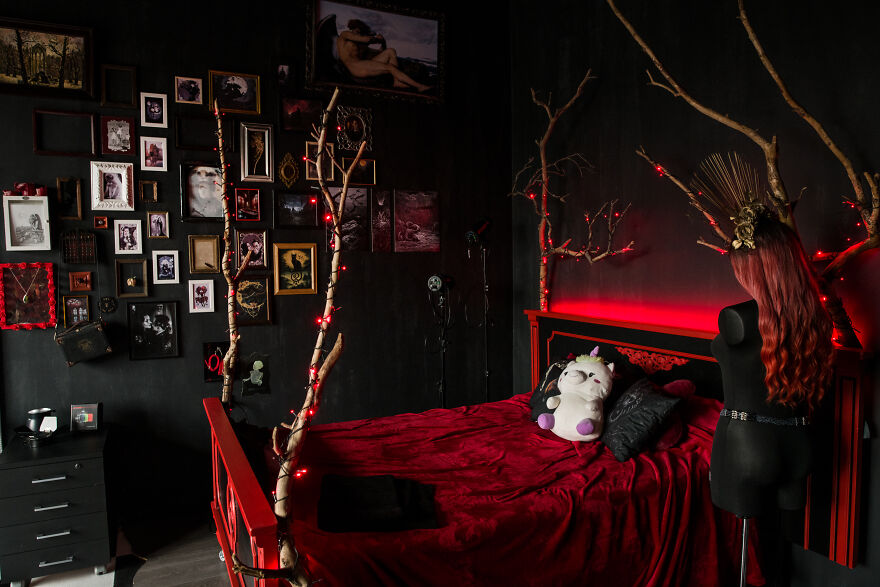 I've Built The Very First Gothic Photo Studio In Lithuania