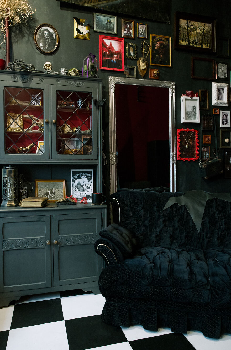 I've Built The Very First Gothic Photo Studio In Lithuania