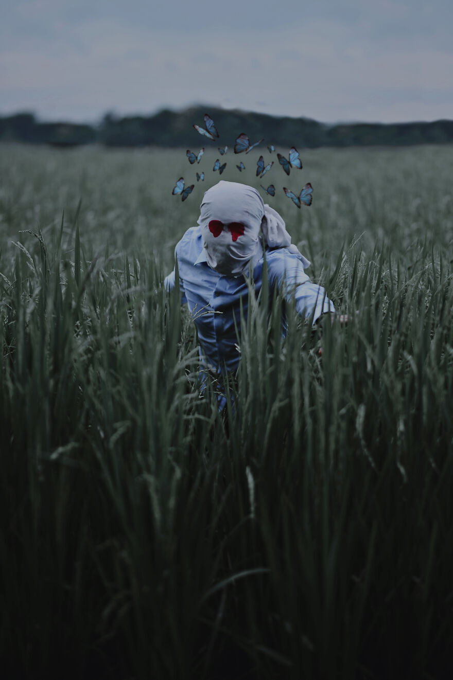 Surreal Photography: The Wonderer