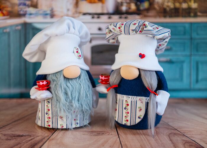 I Make Adorable Gnomes (26 Pics)