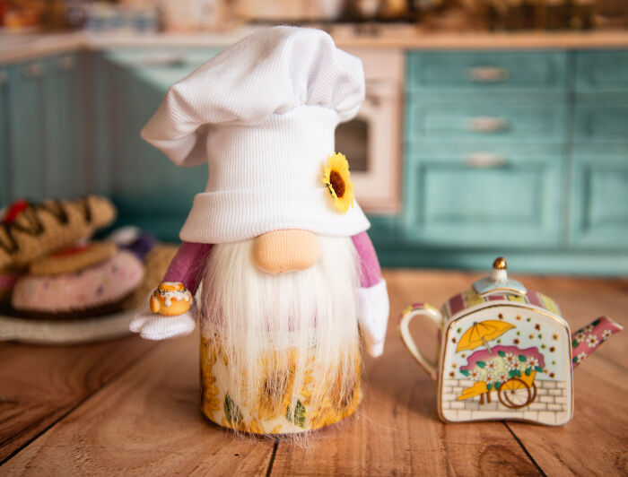 I Make Adorable Gnomes (26 Pics)