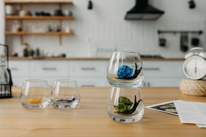 I Made Drinking Glasses With An Unique Addition Inside (10 Pics)