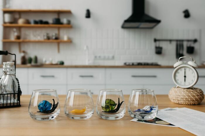 I Made Drinking Glasses With An Unique Addition Inside (10 Pics)