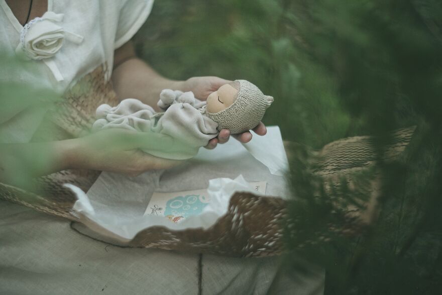 I Create Cute Organic Waldorf Dolls Without The Use Of A Sewing Machine (5 Pics)
