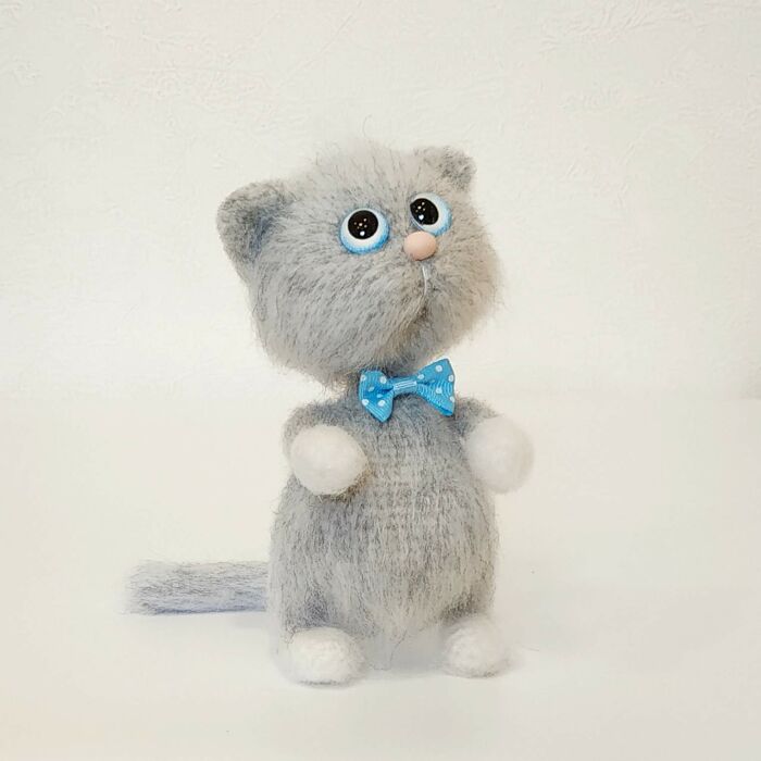 I Create Cute Fluffy Crochet Toys (17 Pics)