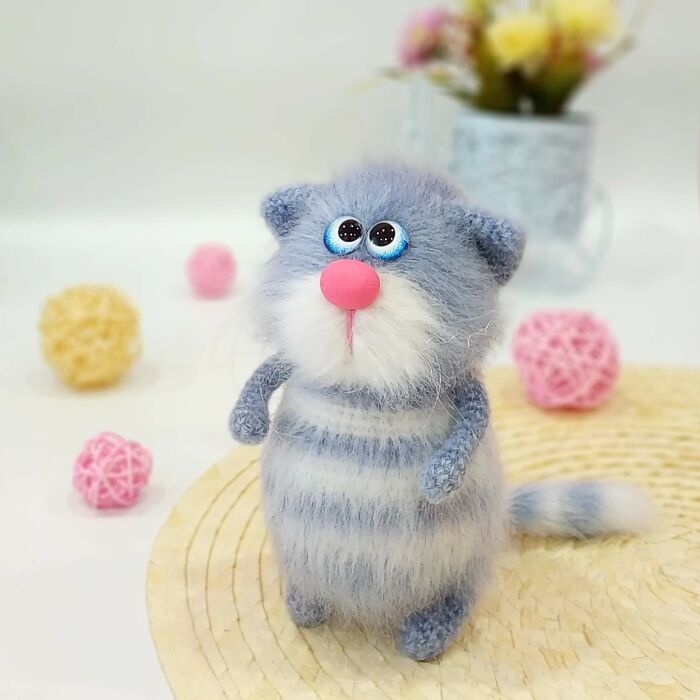 I Create Cute Fluffy Crochet Toys (17 Pics)