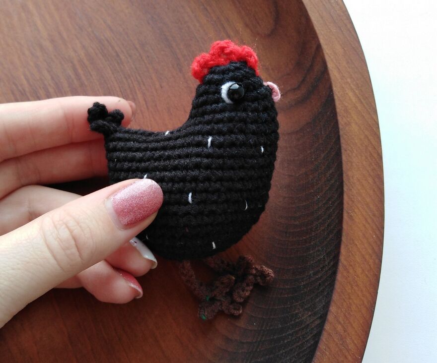 I Love Spring And Birds, And I Made These Chickens Myself.