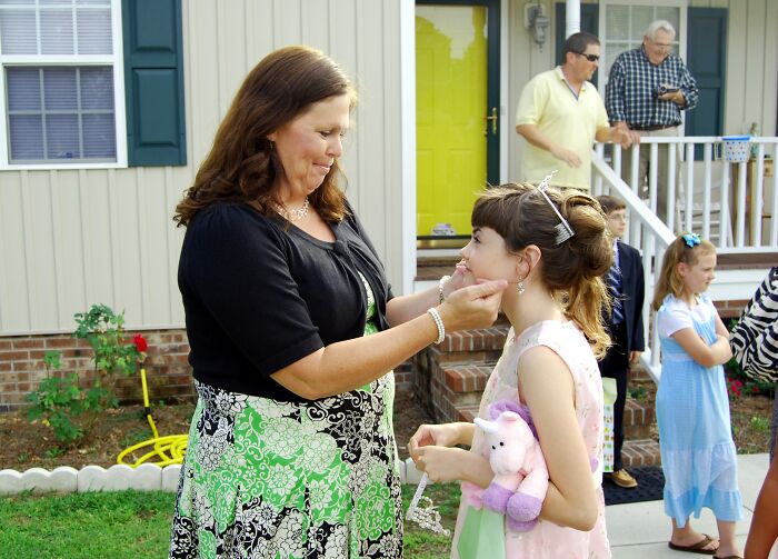 My Mom Surprised Me With A Beautiful Princess Birthday Party With A Limo And A Local Band For My Thirteenth Birthday