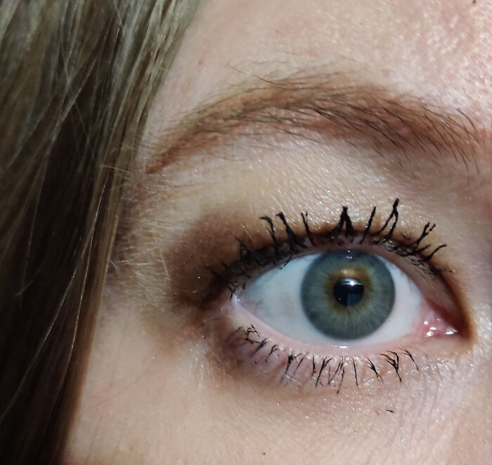 Make-Up Has Been On All Day (Eyebrow Pencil Doesn't Fit At All)! But Here You Can See A Little Of My Sentral Heterochromia. As If My Pupils Were Always A Little Dilated